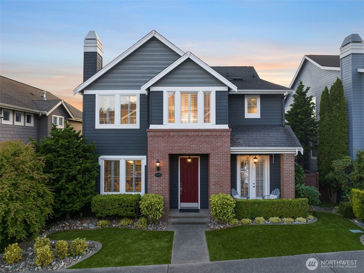 Renton, WA 98058 | 3 beds | 3 baths | $899,980